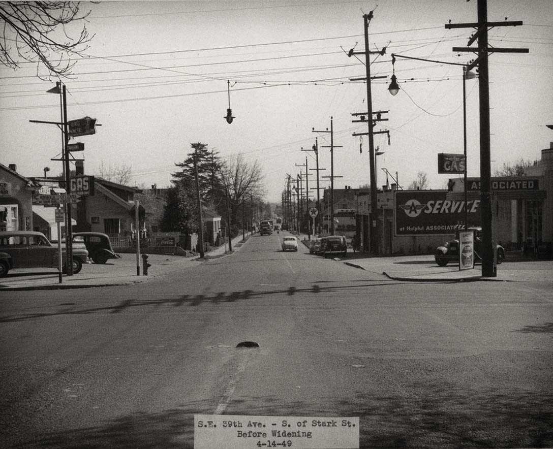 a2000-025-2111-before-widening-se-39th-south-of-stark-1949